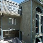 Riverside Dream! Quiet Spot W Deck, 5 Min Walk To Gondola & Main St, Condo