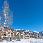 Etta Place Too By Avantstay