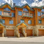 Ski-In/Ski-Out Mountain Village Condo W/ Hot Tub!
