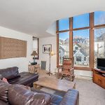 Classic Ski Condo, Steps To Chair 7 And On Shuttle Route