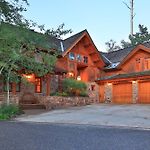 Mountain Village Marvel W/ Hot Tub & Home Gym!