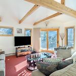 Amazing View 2 Bed-2 Bath Plus Loft Condo At Lulu City