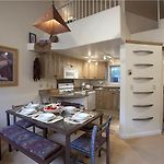 Double Diamond - 2 Bedroom Condo #15