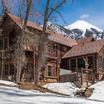 Telluride Riverside House With Mountain Views