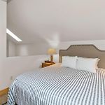 2 Bedroom Condominium - Luxury Skiin And Out