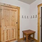 2 Bedroom Condominium - Luxury Skiin And Out