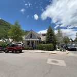 The Residence On South Oak - Steps To The Gondola!