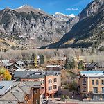 Most Luxurious1Br In Town And Steps To The Gondola