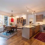 Rivers Edge Retreat By Exceptional Stays