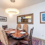 Rivercrown 7 By Exceptional Stays