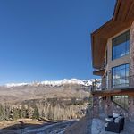 Slopeside Villa By Exceptional Stays