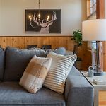 Double Eagle B2 Picturesque Mountain Home - 3 Bedroom 3 Ba Sleeps 8