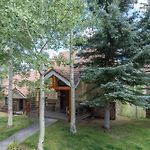 Crystal Ridge Retreat Hot Tub Walk To Lifts