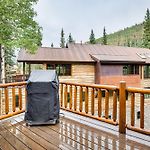Stunning Views! Ski-In/Out Mountain Village Cabin