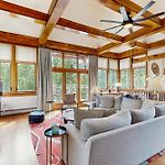 Palmyra 4A - Panoramic Peaks Lodge