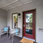 Riverfront, Blocks To Ski - Mtn Views, Hot Tub At Viking Lodge 217 Condo
