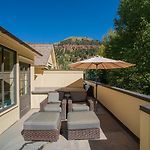 Creekside C - Townhome W Patio Walk To Lift 3Bd 3.5Ba
