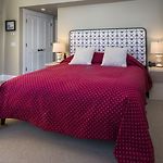Dunton Town House Hotel