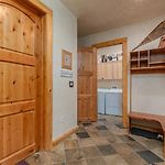Mountain View 2 Ski-In Private Hot Tub 4Br 4.5Ba Sleeps 8