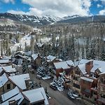 The Veranda At Trails Edge - Penthouse Views And Ski Access!
