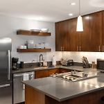 Riverside C03 Walk To Gondola Hot Tubs - 2 Bedroom 2 Ba Sleeps 6