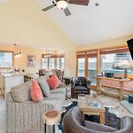 Village Core Sanctuary Condo