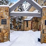 Misty Maiden Lodge By Avantstay