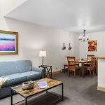 Cimarron Lodge 7 By Avantstay