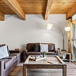 Riverside Condos C102 By Avantstay