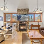 Twin Lodge 337 & 338 - Liftside And Hot Tubs Access