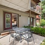 Ground Floor On River Trail, Walk To Ski Condo