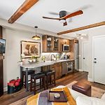 River Trail Patio, Walk To Gondola, Viking Lodge 116 Condo