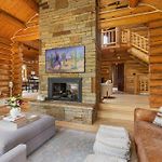 Scenic Escape - Private Deck Designer Interiors