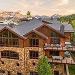 Mountain Village Retreat Hot Tub Ski-Inout