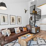 Chalet Chic Condo, Short Walk To Lift 7, Covered Parking Condo