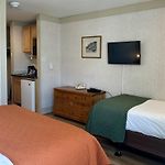 Mountainside Inn 115 And 117 Hotel Room