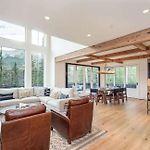 Luxe Telluride Oasis - Hot Tub & Deck & Views