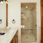 Lorian 4 True Ski-In Ski-Out Resort Condo 4Bd 3.5Ba - Sleeps 12 * Telluride