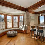 Apartment Lorian 4 True Ski-In Ski-Out Resort Condo 4Bd 3.5Ba - Sleeps 12 Telluride