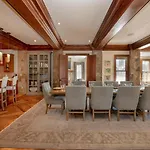 Lorian 4 True Ski-In Ski-Out Resort Condo 4Bd 3.5Ba - Sleeps 12 Telluride