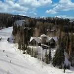 Alpen Ridge By Exceptional Chalet *