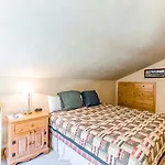 Telluride Lodge