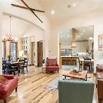 Twin Elk By Exceptional Chalet *