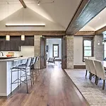 Luxurious Ski-Inandski-Out Telluride Penthouse!