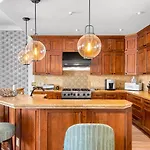 Dakota Place 7