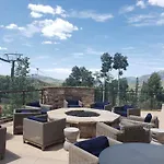 Luxury At A 5 Star At The Heart Of Mountain Village - Apartment *