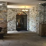 Luxury At A 5 Star At The Heart Of Mountain Village - Apartment *