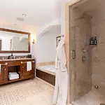 Apartment 5 Star Hotel - Exclusive Private Residence *