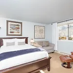 Riverside Dream! Quiet Spot W Deck, 5 Min Walk To Gondola & Main St, Condo