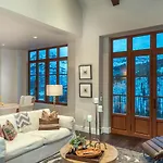 Apartment At Cortina Penthouse 10 By Alpine *
